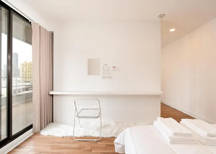 Elegant King Br Bathtub, Bts Bkk Btb8